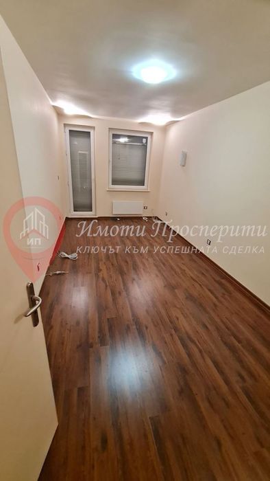 Дава се под наем Тристаен апартамент в София, Лозенец - 100 кв.м за 700 € - Снимка #1