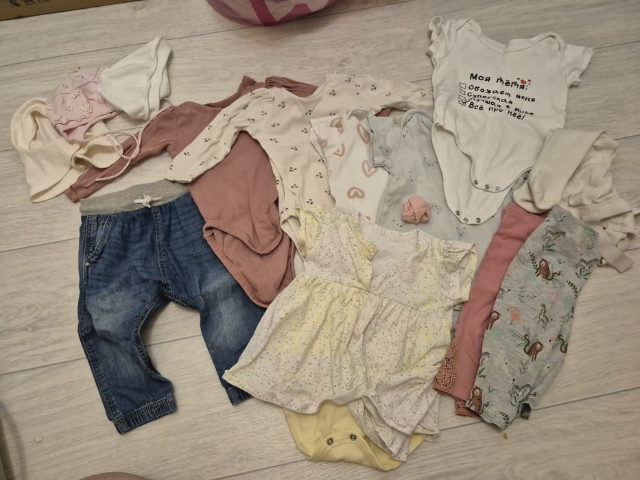 Пакет вещей на девочку 0-6, 6-9 месяцев