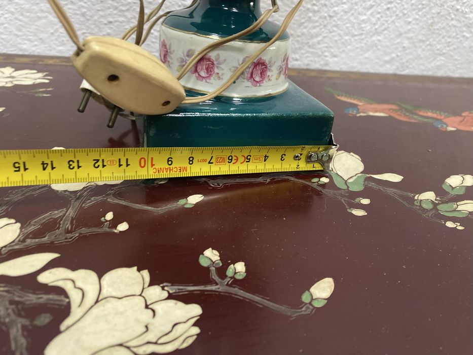 Италианска настолна лампа от порцела