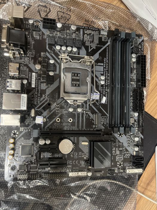 Gygabyte b365m ds3h на запчасти