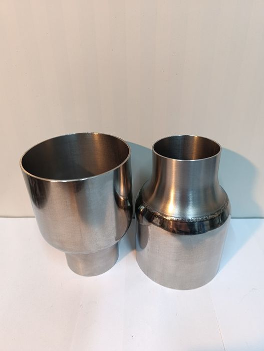 Накрайници за ауспух 101,6мм