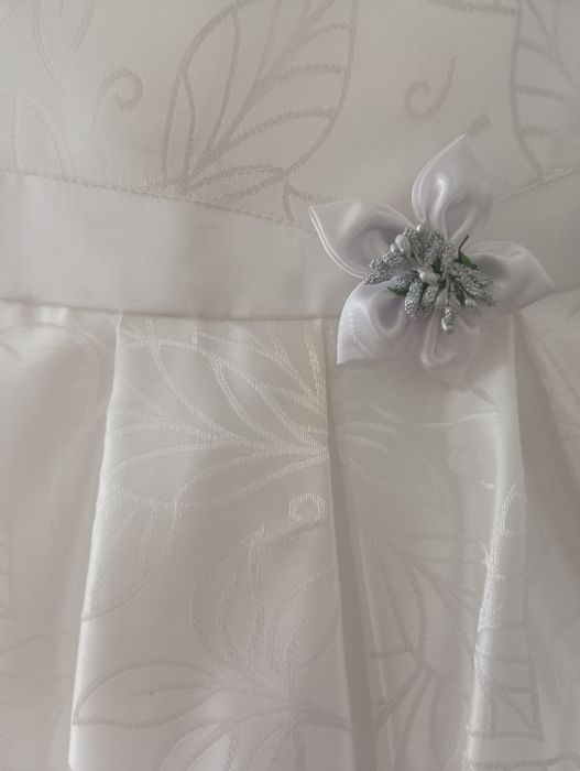 Шаферска рокля р-р 116-122