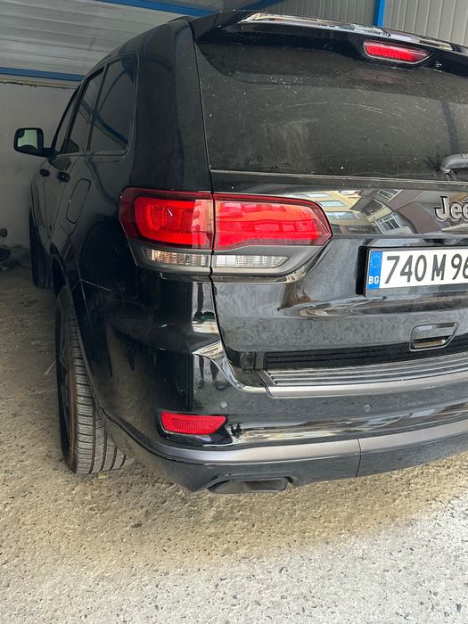 Задна броня Grand cherokee Limited X
