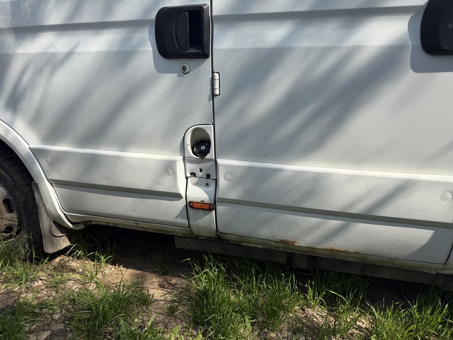 Vand autoplatforma iveco 2.8