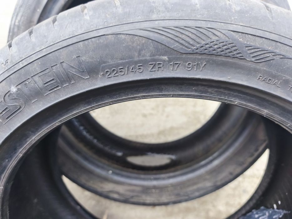 Anvelope vara 225 45 R17