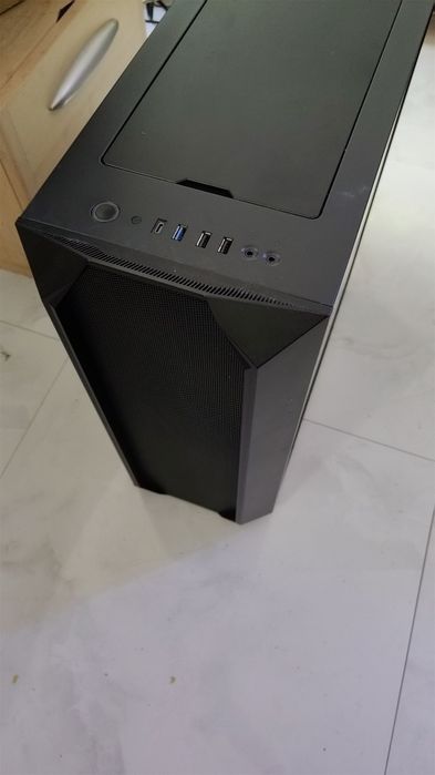 Carcasa Segotep Argus Laterala Transparenta GPU Vertical Sursa 1200w