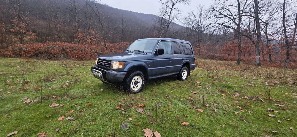 Mitsubishi Pajero MK2 2.5 D 4x4
An 1992
Km 230.000
Cutie Manula 
Mic M