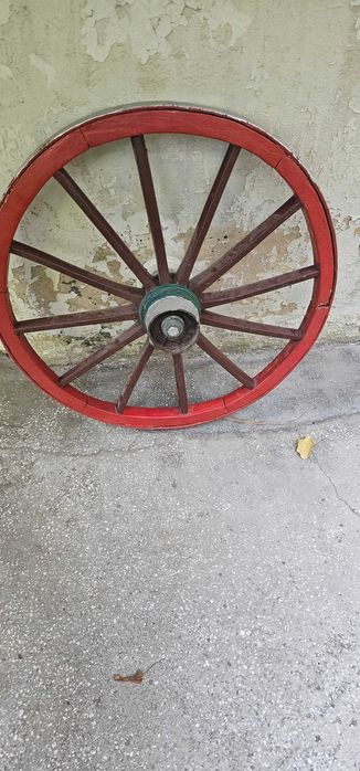 roata din lemn rustica decor