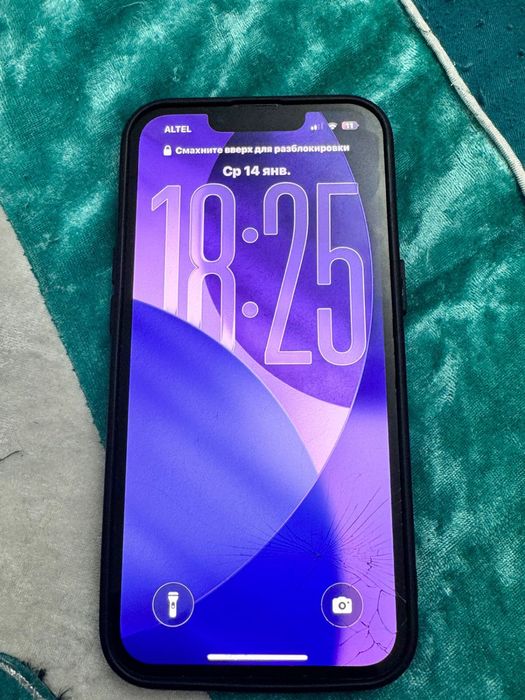 продам айфон 13!