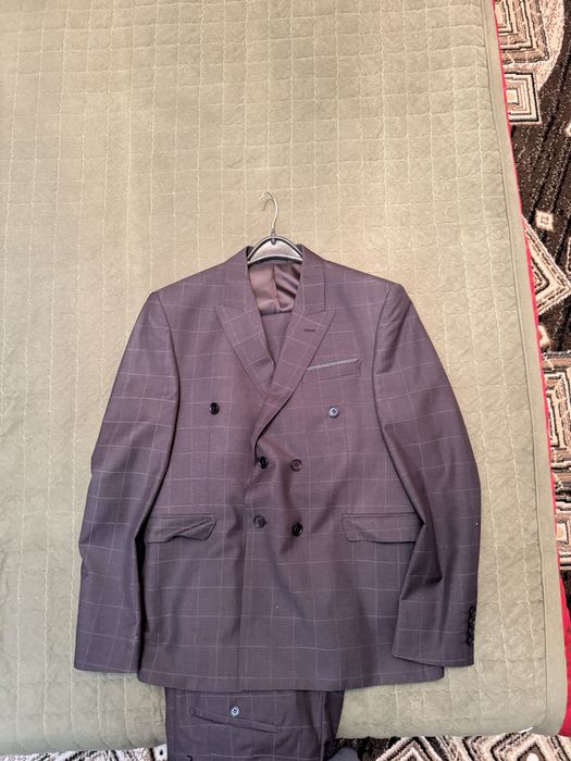 Костюм парадный на выход