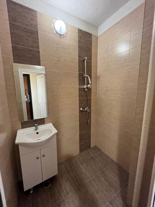 Дава се под наем Двустаен апартамент в София, Гоце Делчев - 60 кв.м за 600 € - Снимка #7