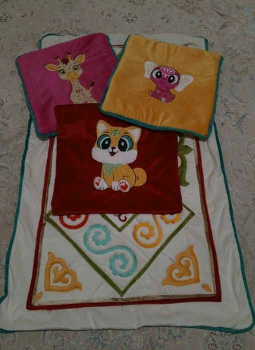 Балаларға арналған жастық,көрпеше.