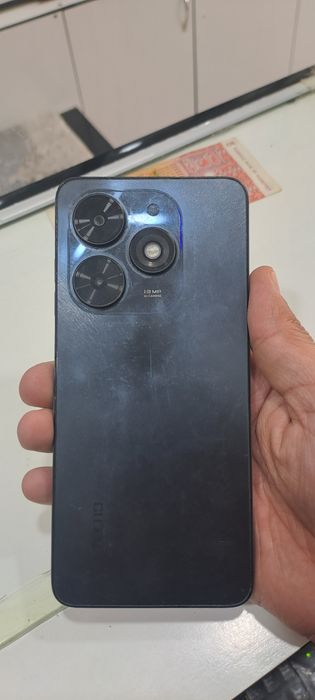 Tecno spark go. 2024.  2/64