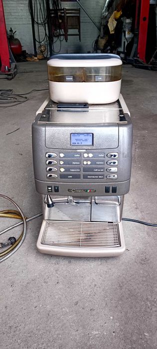 Професионална кафе машина La Cimbali M1