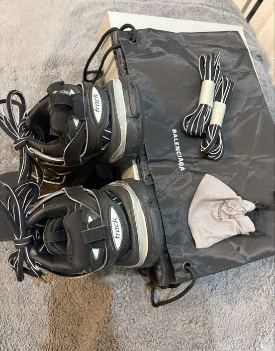 Balenciaga обувки