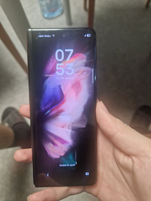 Samsung galaxy Z fold 3 512gb