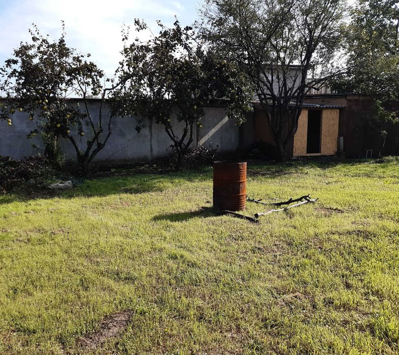 Teren Si Casa de Vanzare In Topraisar 800 mp deschidere 26 m