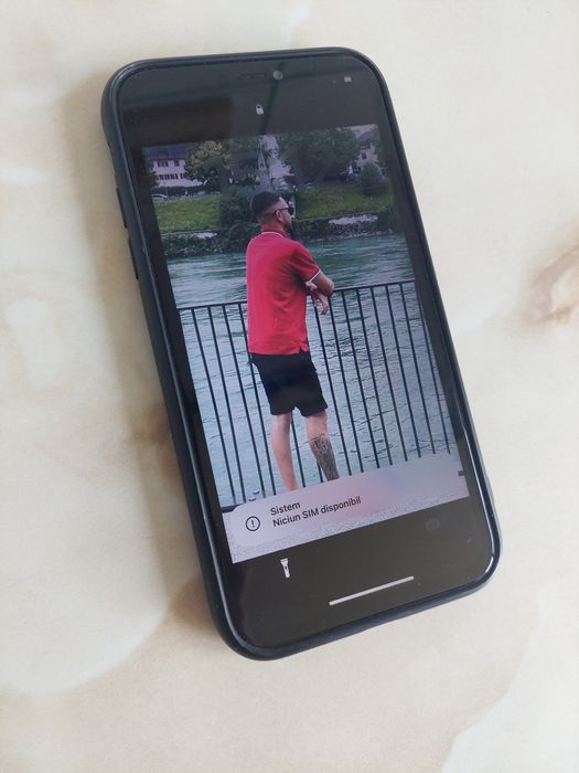 [11] Vând Apple iPhone 11 Red cu cod de taste, fără iCloud /poze reale