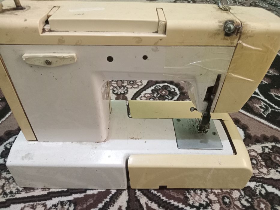 Yamata tikuv mashina sotiladi