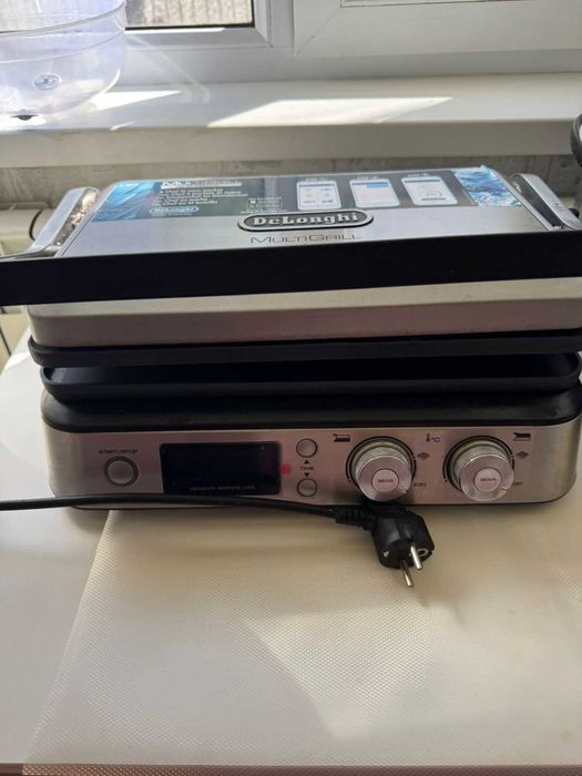 Продам гриль delonghi cgh 1030d