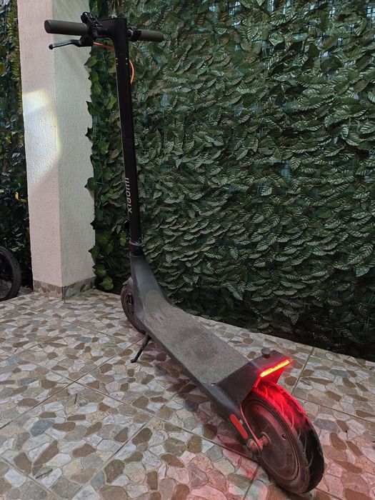 Trotineta electrica Xiaomi 4 gen lite