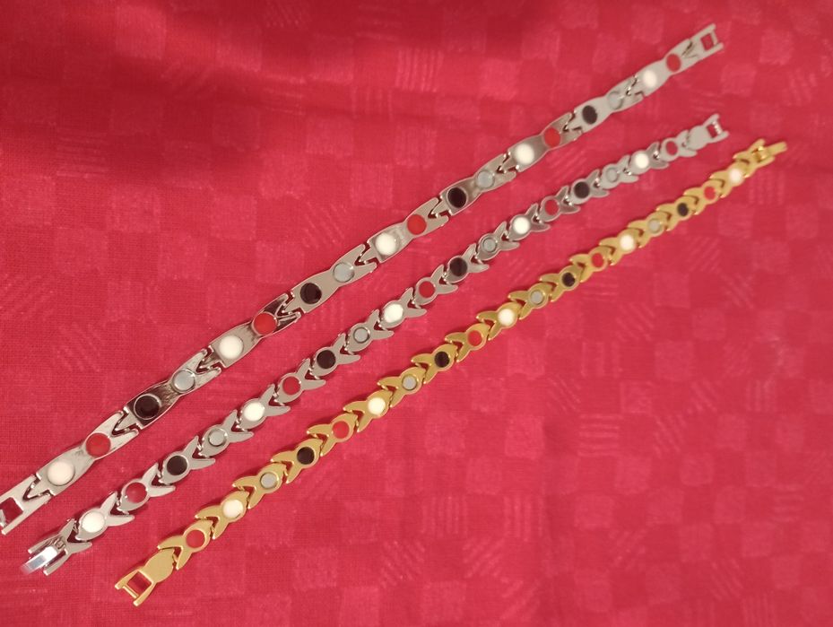 Дамска Магнитна гривна