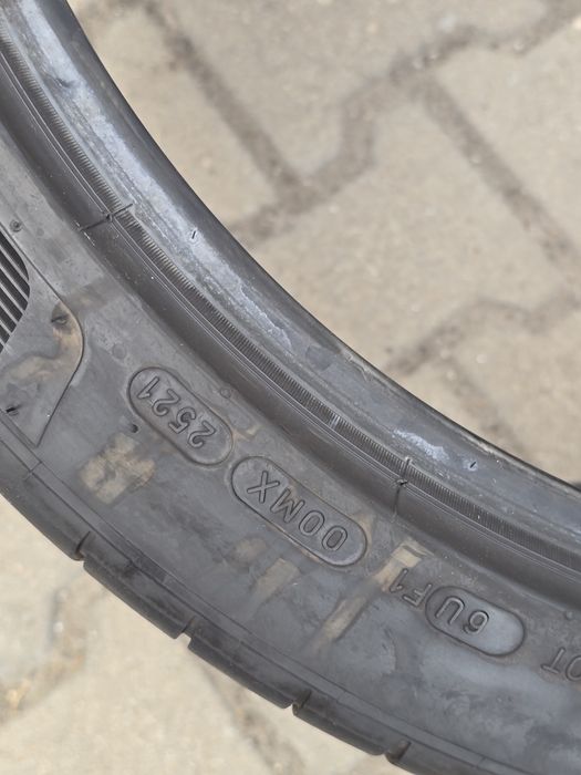 315 30 21 Michelin