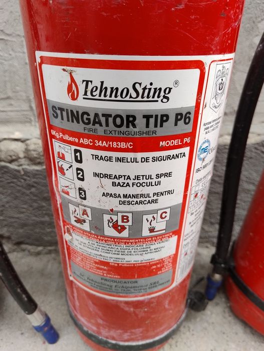 Instinctor incendiu 120 lei buc