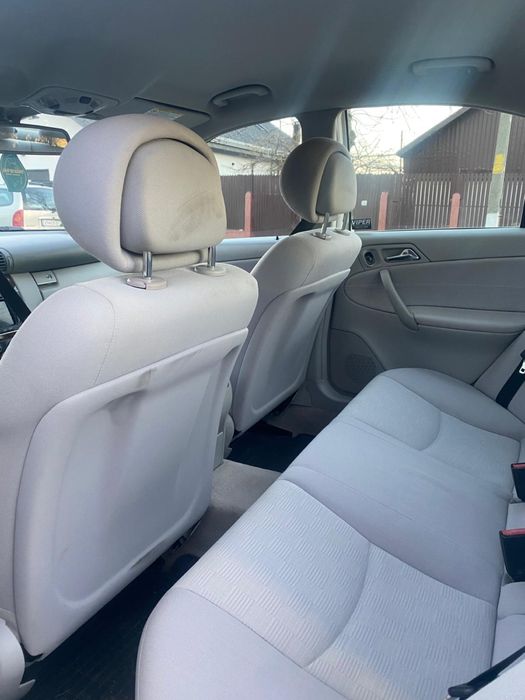 Mercedes c clas un singur proprietar