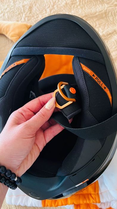 Каска Schuberth  XL