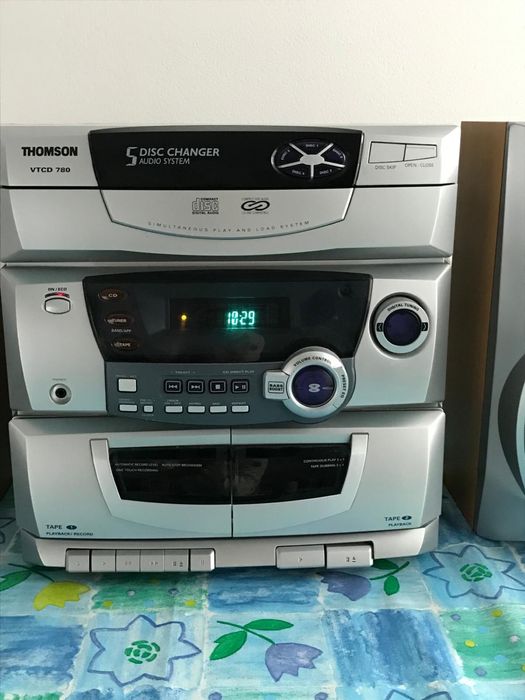 Sistem audio Thomson VTCD 780 – 5 CD Changer – Stare foarte bună