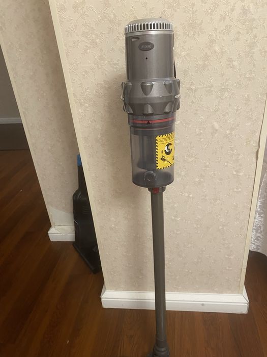 Продам пылесос в отличном состояний