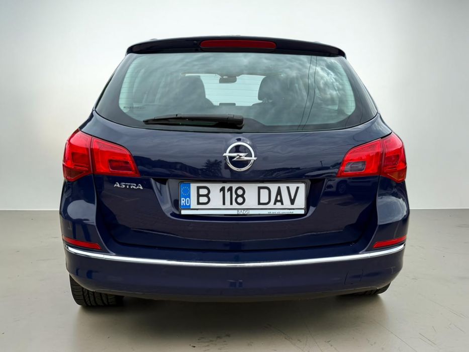 Opel Astra j 2015