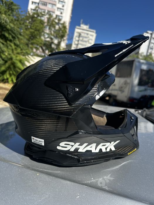 Каска Shark Full Carbon