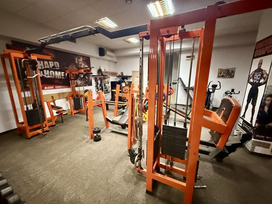 Професионално фитнес оборудване Ivan уреди  машини  кардио