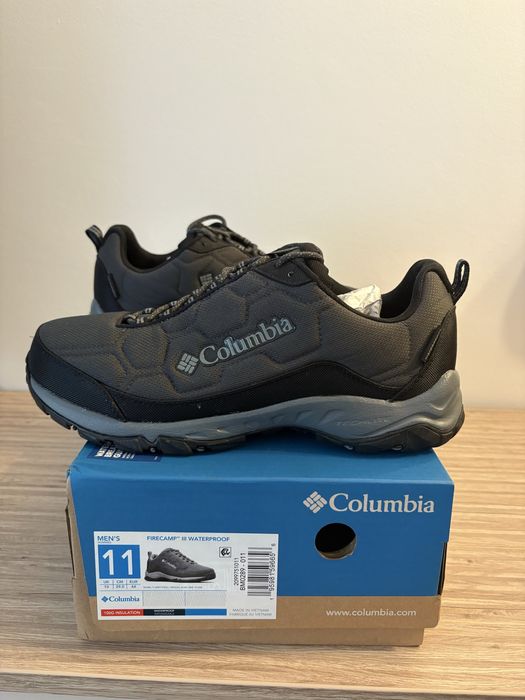 Vand pantofi drumetii Columbia