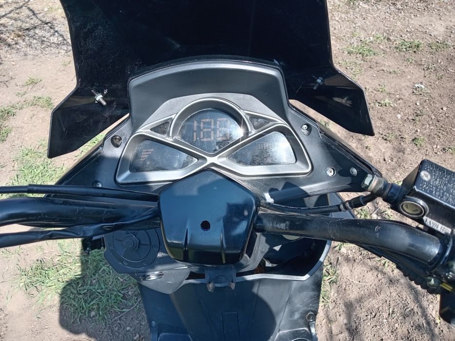 Продажа  мопеда макси