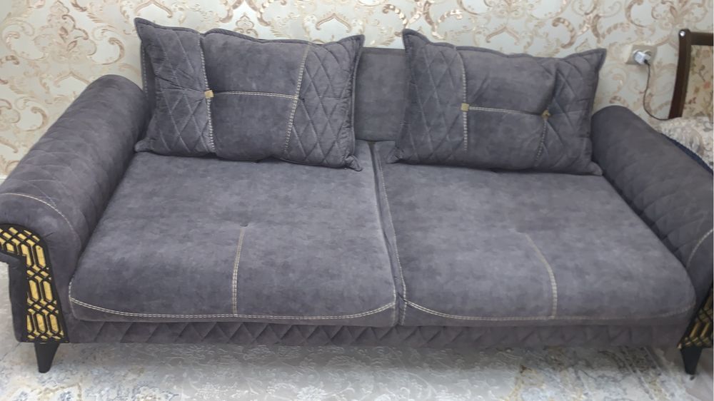 Диван в хорошем качестве