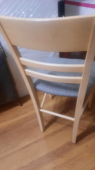 Деревянные стулья, Виста