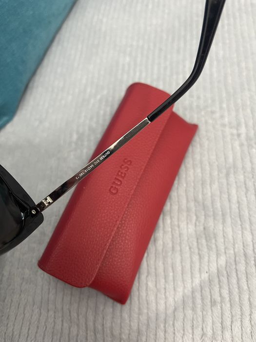 Ochelari de soare guess