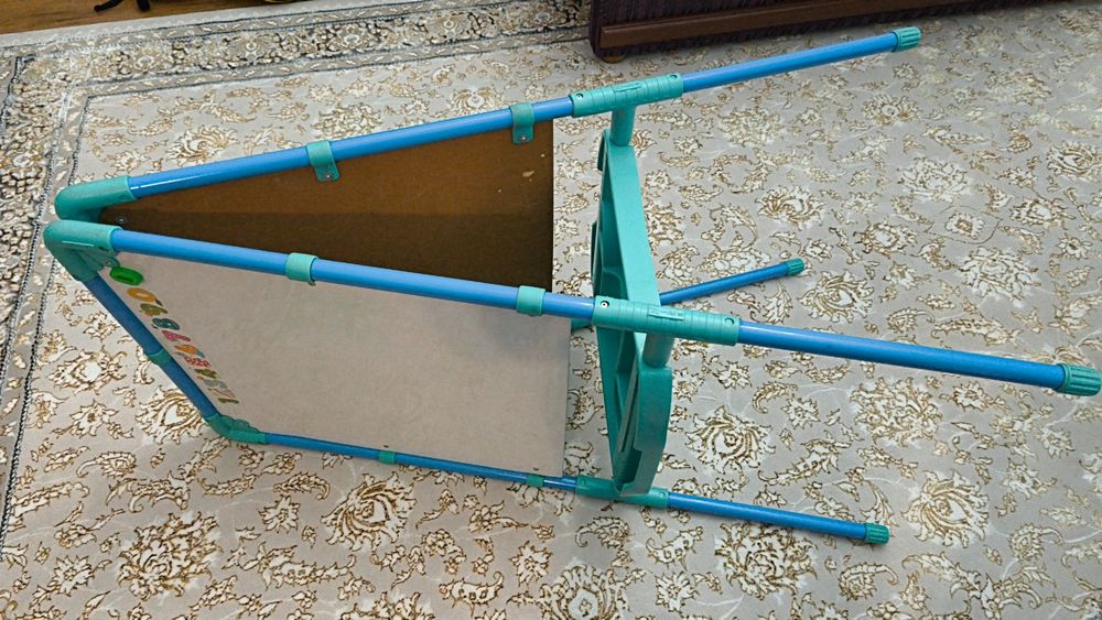 Мольберт (доска) детский двусторонний с пеналом Nika Kids, Ника М1