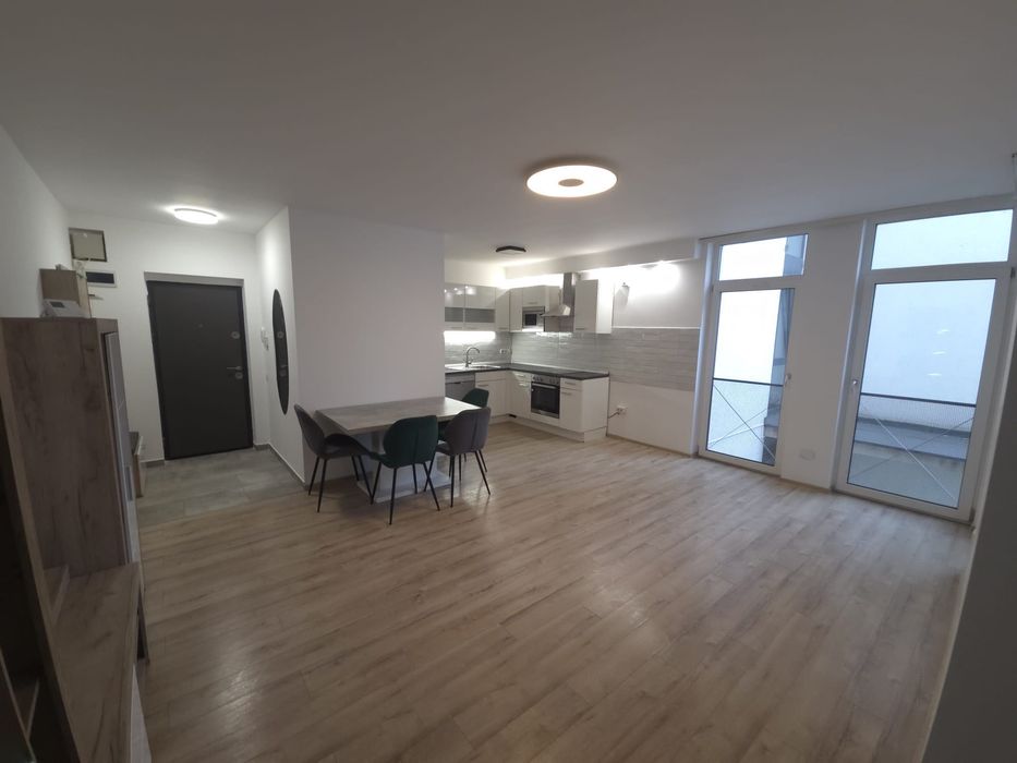 Apartament de inchiriat