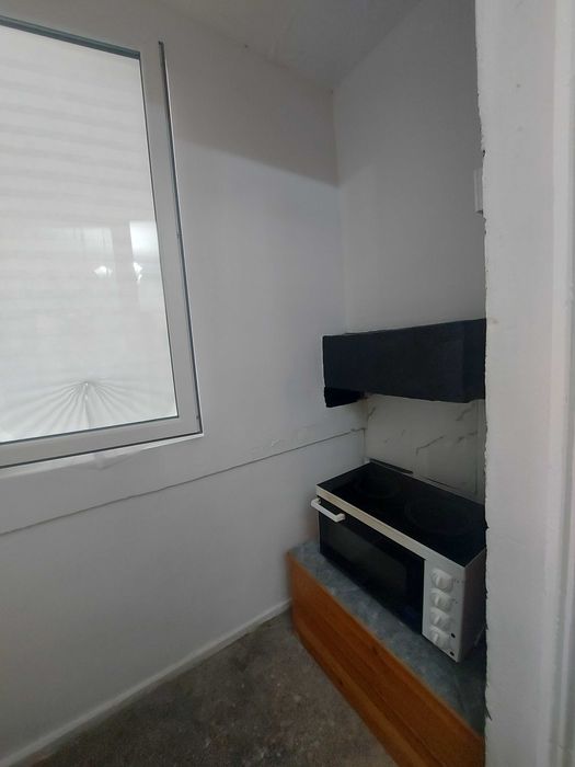 Дава се под наем Тристаен апартамент в Бургас, Славейков - 62 кв.м за 397.8 € - Снимка #5