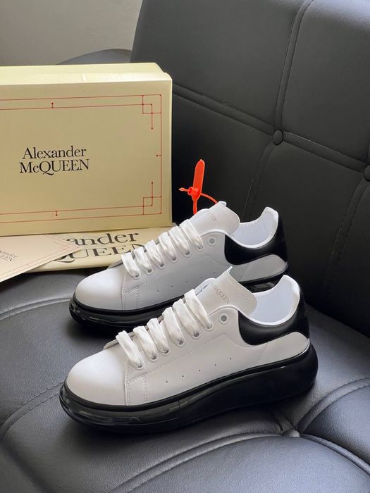 Adidasi Alexander Mcqueen noi