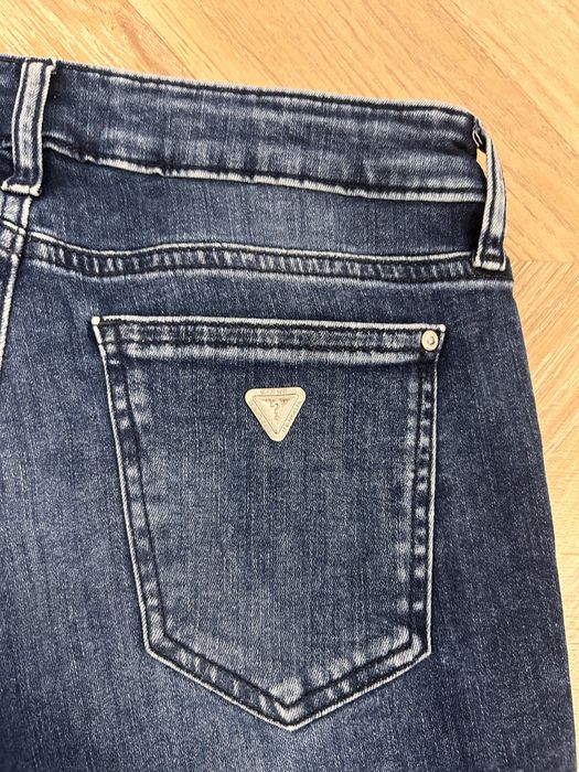Blugi Guess masura xs-26, noi