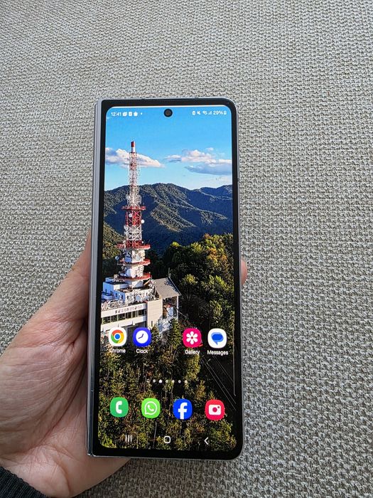 Samsung Galaxy Z Fold5
