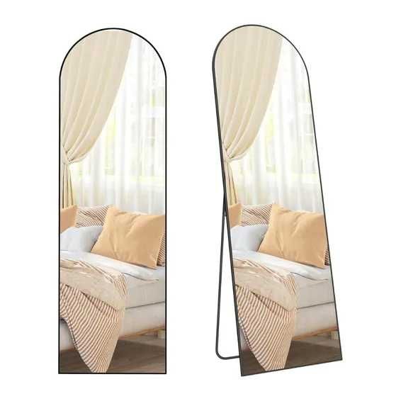 напольное арочное зеркало в черной раме размером 150x40 см