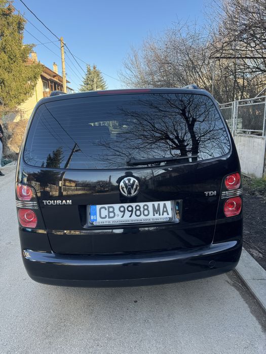 Продавам Touran 2TDI 137к.с 2005г.
