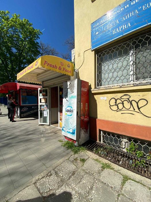 Продава се Магазин в Варна, Окръжна болница - 6 кв.м за 1700 €/кв.м - Снимка #1