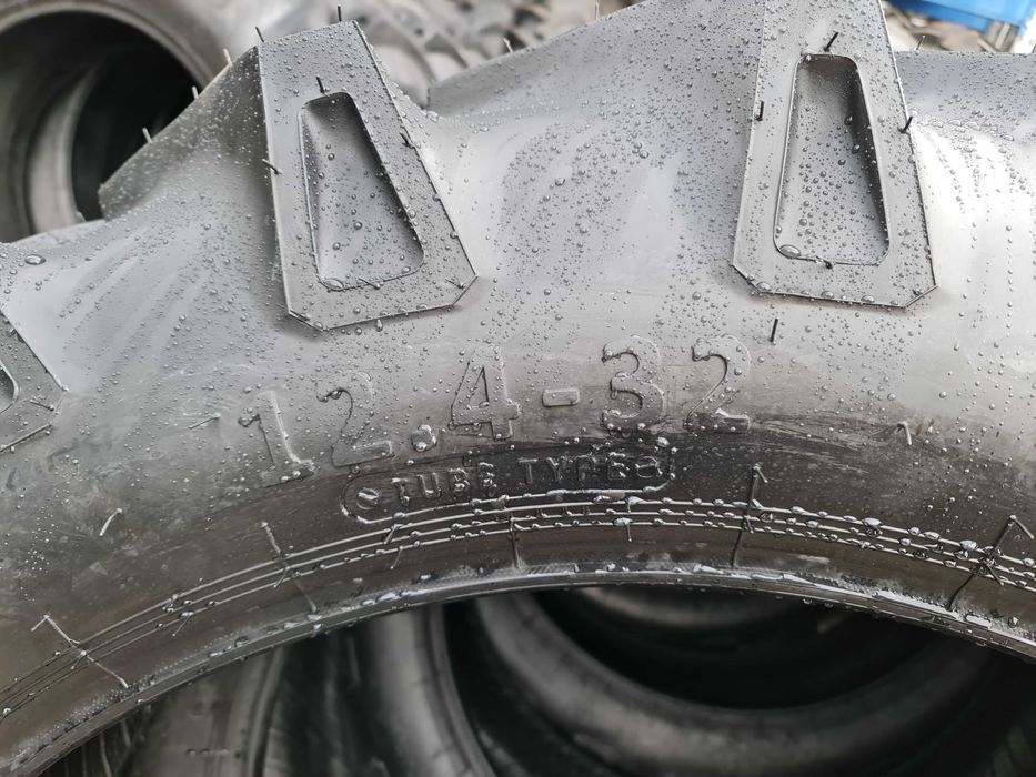 Cauciucuri noi tractor FIAT, DEUTZ 12.4-32 anvelope marca GRI cu 8PR